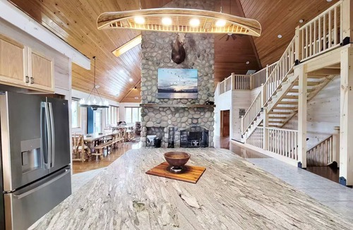 Dandridge House | Lakefront - Private Resort with INGROUND POOL!