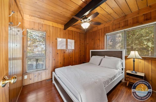 Twin Lakes House | Lakefront Retreat with Dock BBQ and Lake Access