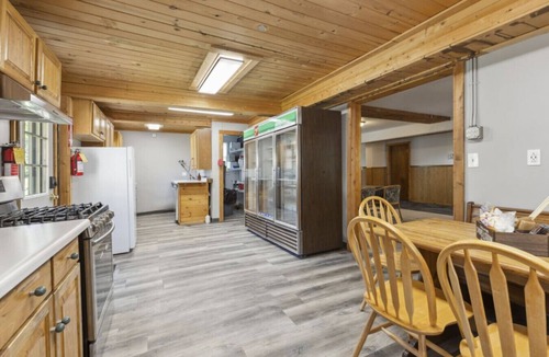 Emily Cabin | Lakefront Upnorth Getaway Sleeps 57|Dock Your Boat