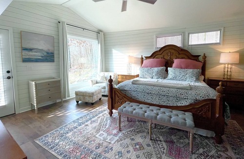 Cedar Bluff House | Lakefront w/Kayaks. Fishing:Ramp/pier/dock. Views!