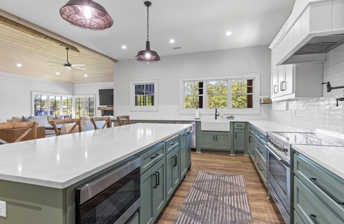 Jacksons' Gap House | Lakeshore Oasis on Lake Martin
