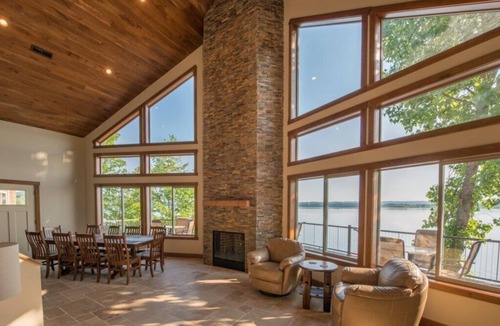 Newport House | Lakeside 7 Bedroom Villa, Fire Pit, Near Gatlinburg!