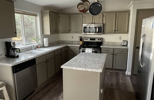 Aberdeen House | Lakeside Cabin 10 miles from Aberdeen, SD - See lake note in description