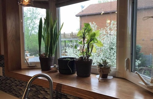 Hartford House | Lakeside Getaway Just West of Sioux Falls