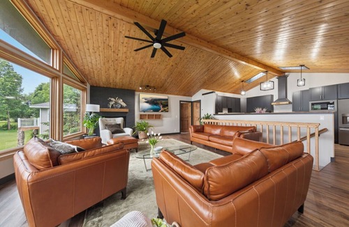 Faribault House | Lakeside Haven at Wells Lake Lakefront, Pool Table, Events Space & Fully Loaded
