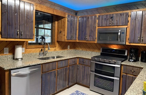 Ellijay Cabin | Lakeside Retreat: Explore 35 acres of wilderness and private lake, hot tub
