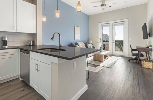 Salado Apartment | Landing | Amazing 1BD, Clubhouse, Gym