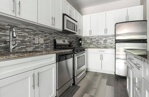 Bayonne Apartment | Landing | Amazing 1BD, Game Room, Gym