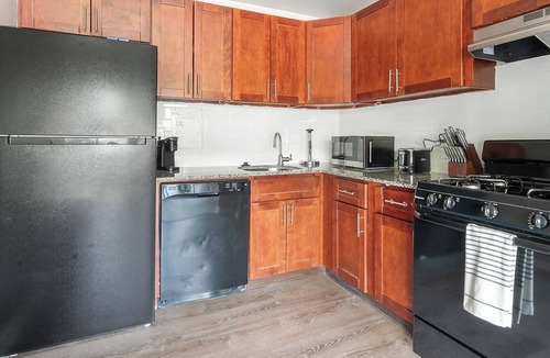 Greenbelt Apartment | Landing | Amazing 1BD, Pool, Gym