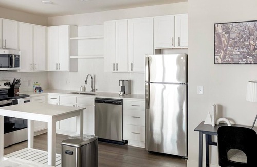 Belle Mina Apartment | Landing | Amazing 1BD, Pool, Courtyard