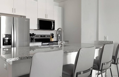Rome Apartment | Landing | Amazing 2BD, Clubhouse, Gym