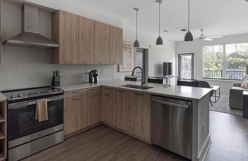 Crestline Heights Apartment | Landing | Amazing 2BD, Gym, Clubhouse