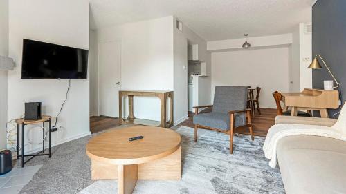Windsor Park Apartment | Landing Apartments - Mueller Flats