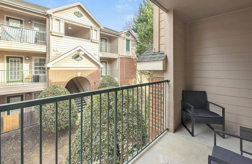 Charlottesville Apartment | Landing | Beautiful 2BD, Gym, Game Room