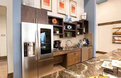 Manor Apartment | Landing | Beautiful 1BD, Gym, Clubhouse