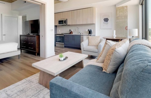 Baileys Crossroads Apartment | Landing | Beautiful 1BD, Game Room, Gym