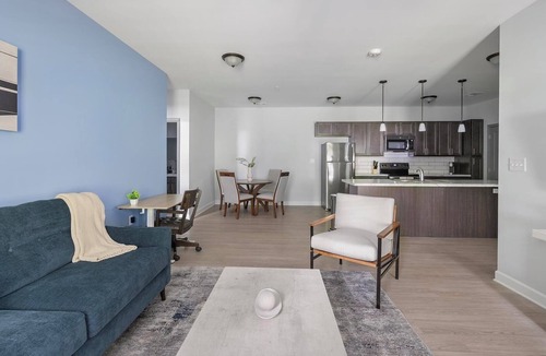 Ooltewah Apartment | Landing | Beautiful 2BD, Clubhouse, Pool