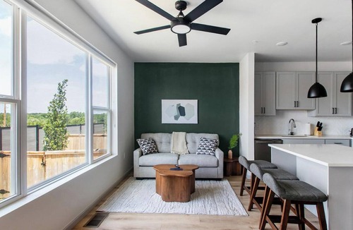 Edmond Apartment | Landing | Beautiful 3BD, Clubhouse, Pool