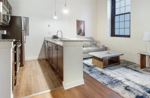 Downtown Baltimore Apartment | Landing | Chic 1BD, Gym, Courtyard