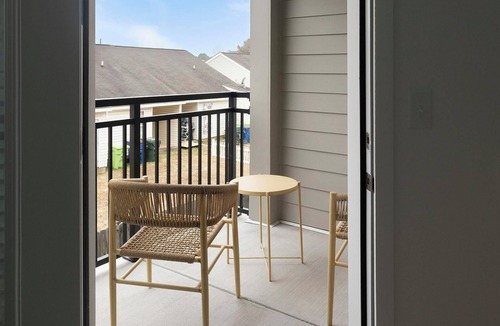 Southeast Raleigh Apartment | Landing | Incredible 1BD, Clubhouse, Gym