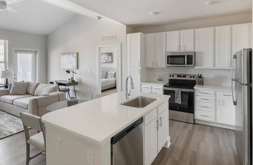 Belle Mina Apartment | Landing | Incredible 2BD, Pool, Gym