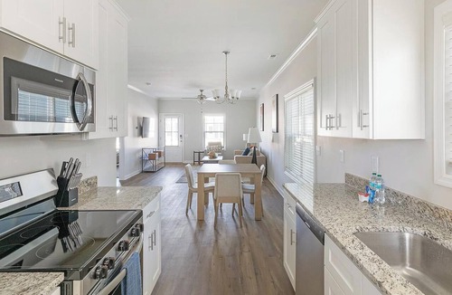 Huntsville Apartment | Landing | Incredible 2BD, Courtyard, Clubhouse