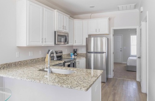 Huntsville Apartment | Landing | Modern 1BD, Gym, Clubhouse