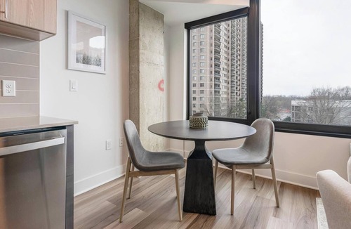 Baileys Crossroads Apartment | Landing | Modern 1BD, Game Room, Gym