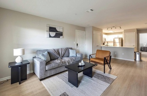 Charlottesville Apartment | Landing | Modern 2BD, Gym, Clubhouse