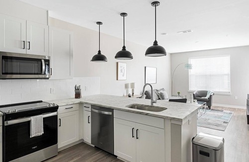 Huntsville Apartment | Landing | Spectacular 1BD, Pool, Gym