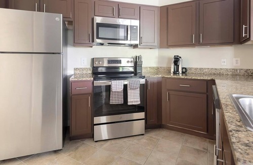 Chillum Apartment | Landing | Spectacular 1BD, Courtyard, Gym