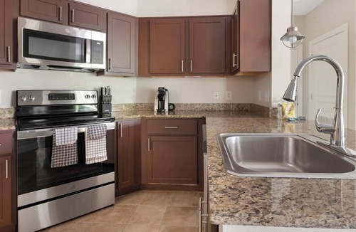 Chillum Apartment | Landing | Spectacular 1BD, Courtyard, Gym