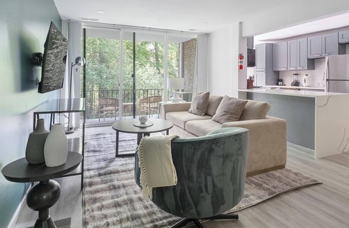 Greenbelt Apartment | Landing | Stunning 2BD, Pool, Gym