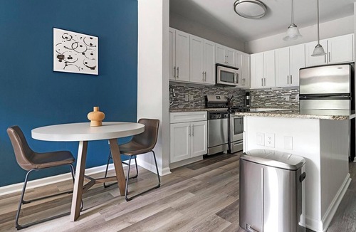 Bayonne Apartment | Landing | Stylish 1BD, Game Room, Clubhouse