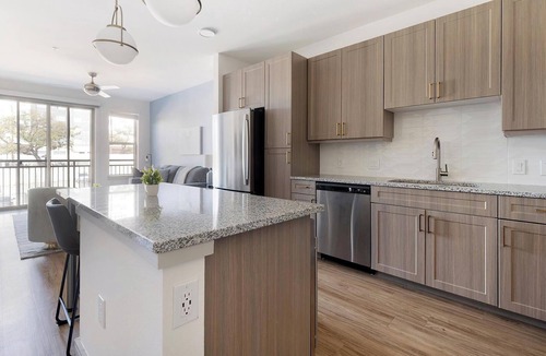 Scofield Farms Apartment | Landing | Stylish 1BD, Gym, Clubhouse