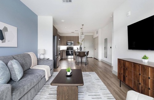Scofield Farms Apartment | Landing | Stylish 1BD, Gym, Clubhouse