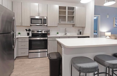 Cordova Apartment | Landing | Stylish 2BD, Gym, Clubhouse
