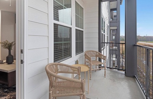 Cordova Apartment | Landing | Stylish 2BD, Gym, Clubhouse