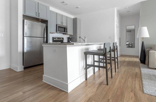 Fort Mill Apartment | Landing | Modern 2BD, Gym, Yoga Studio