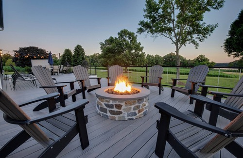 Chestertown House | Langford Creek Estate | Waterfront w/HOT TUB + Deck!