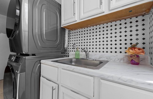 Ocean Hill Apartment | Large 3 BR/2BA with washer and dryer, a private office and a backyard
