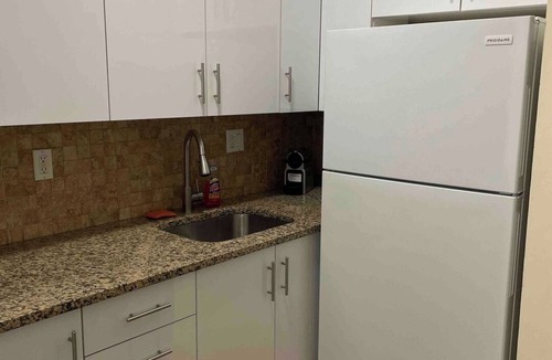 Ocean Parkway Apartment | Large 4 Bedroom Duplex in the Heart of Brooklyn