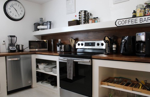 Neptune City House | Large 5 bedroom house in the Neptune, Asbury Park, Ocean Grove & Bradley area