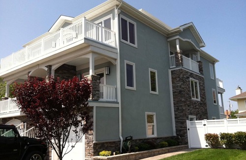 North Wildwood House | Large custom Home with ocean view, roof top deck, off street parking.
