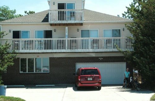 Ortley Beach Apartment | large first floor 3-bedroom apartment across from Bay Beach, w crabbing/fishing
