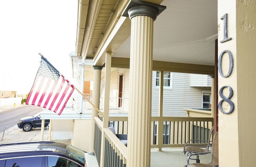 Ventnor City Hotel | Large Hotel Room 250 feet from the boardwalk and beach.