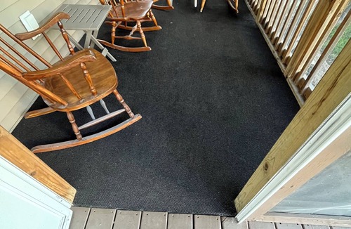 Cedar Rapids House | Large, inviting home near Amphitheater and Downtown