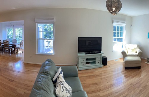 Egg Harbor Township House | Large Modern Home with Yard, 4 Bedrooms, 2.5 Baths and 6 Beds near Jersey Shore
