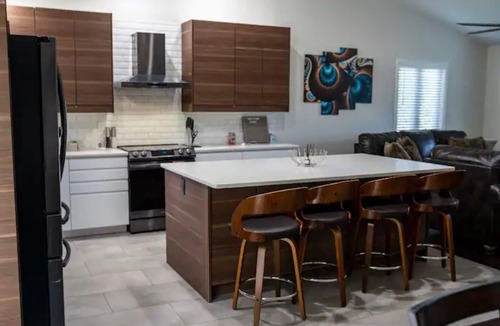 Fitchburg House | Large Modern Family Home
