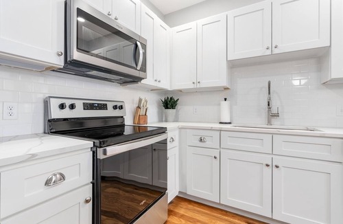 Auburn Apartment | Lavish Apartment over Target in Downtown Auburn - 205
